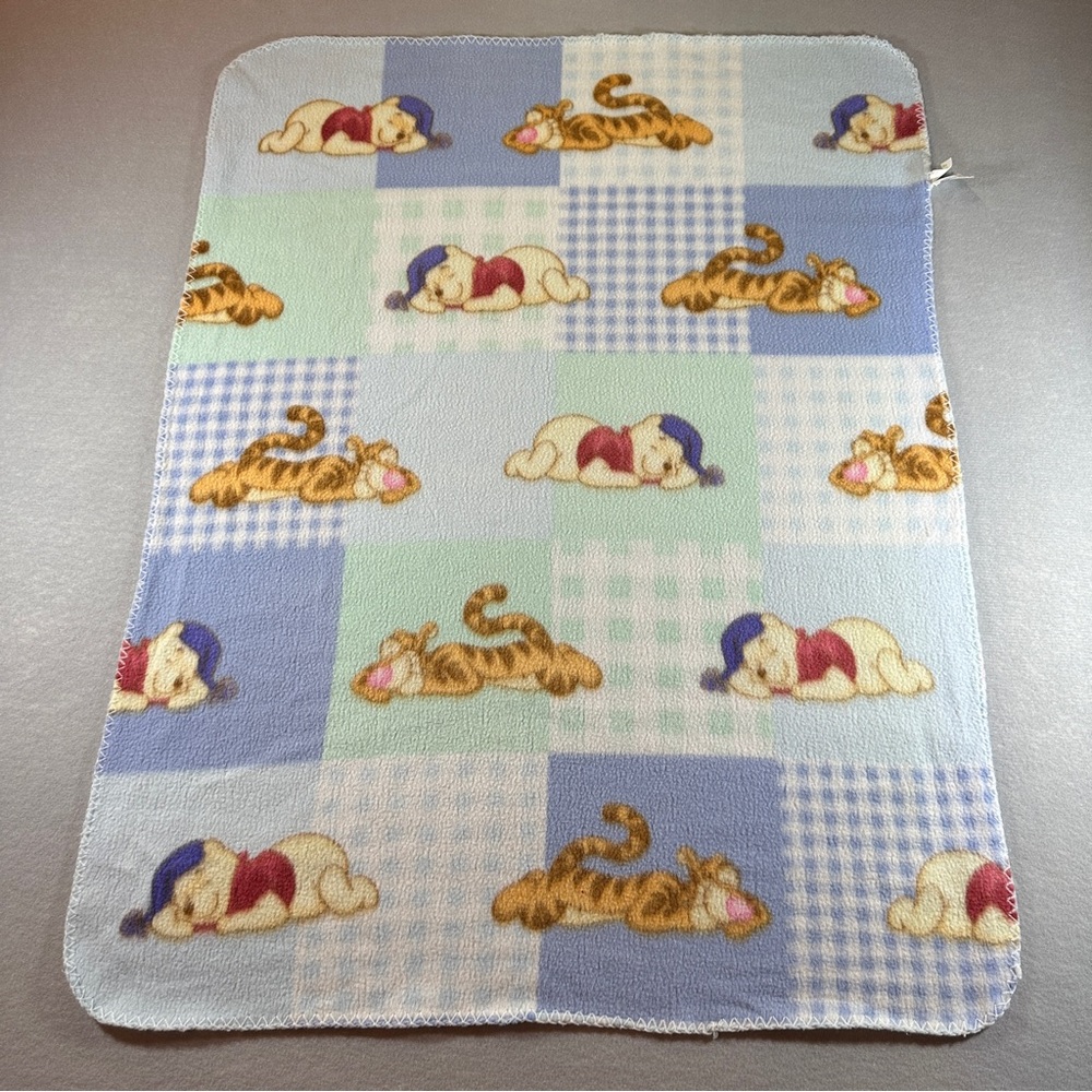 Vintage‎ Disney - Winnie the Pooh & Tigger Baby Fleece Blanket